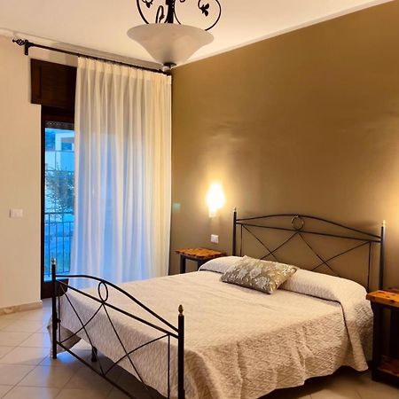 B&B Tempa Rossa Roccadaspide Екстериор снимка